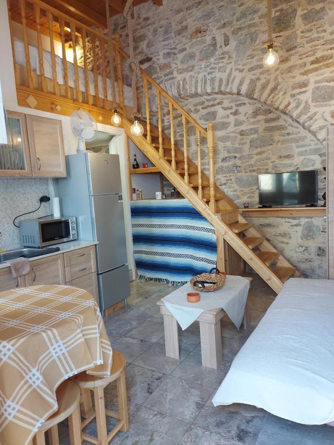 Apartament Ήλιος Πατσακης Simi Zewnętrze zdjęcie
