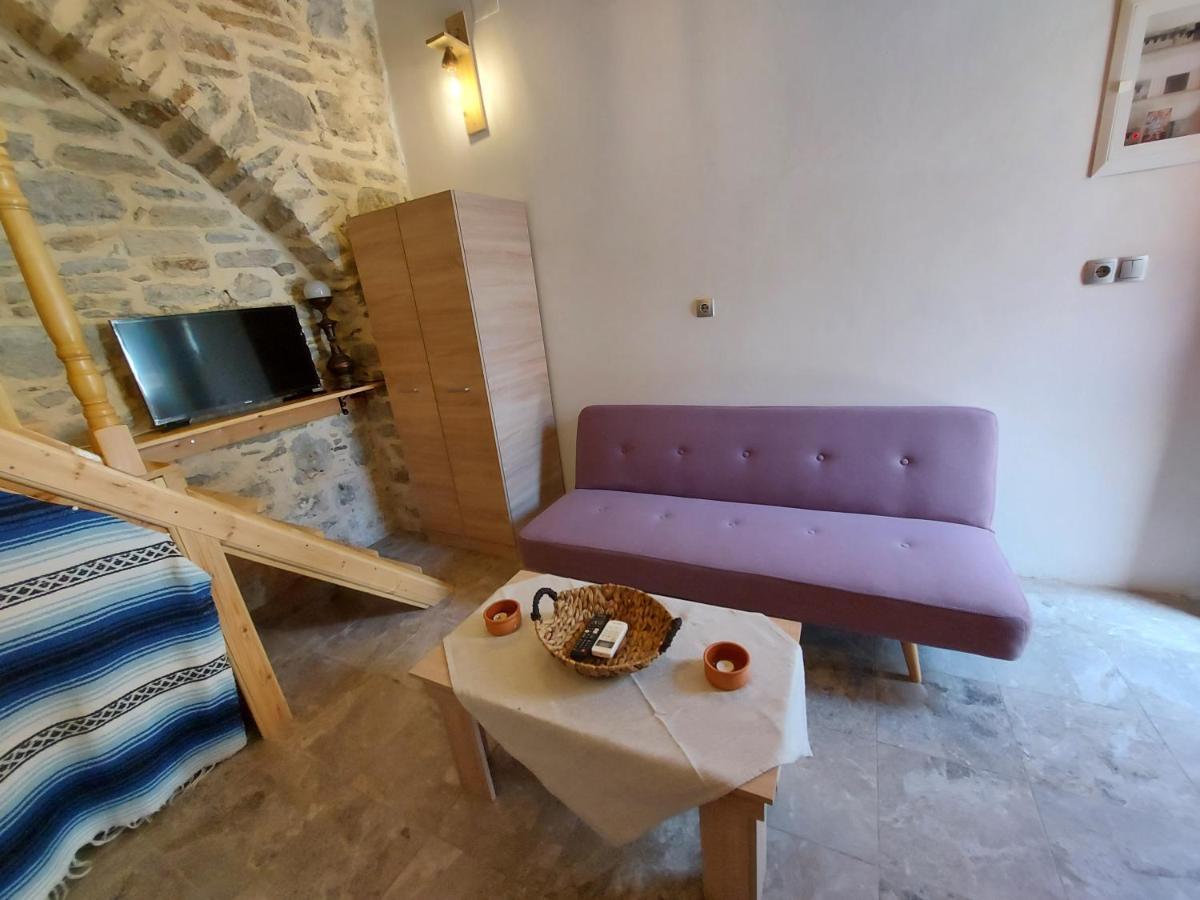 Apartament Ήλιος Πατσακης Simi Zewnętrze zdjęcie